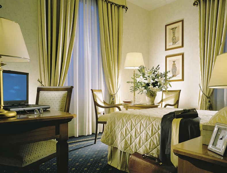 una hotels empire roma