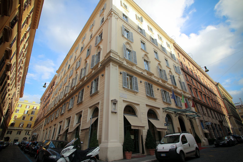 una hotels empire roma