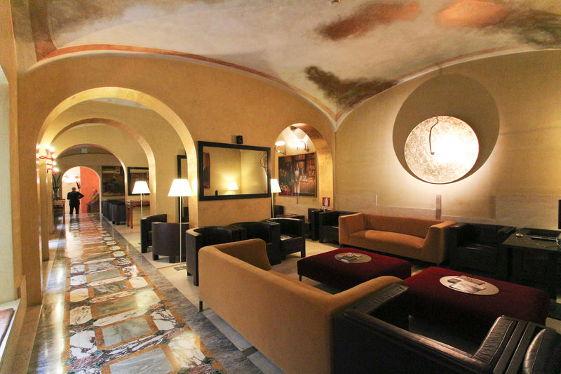 una hotels empire roma