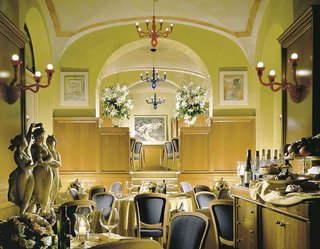 una hotels empire roma