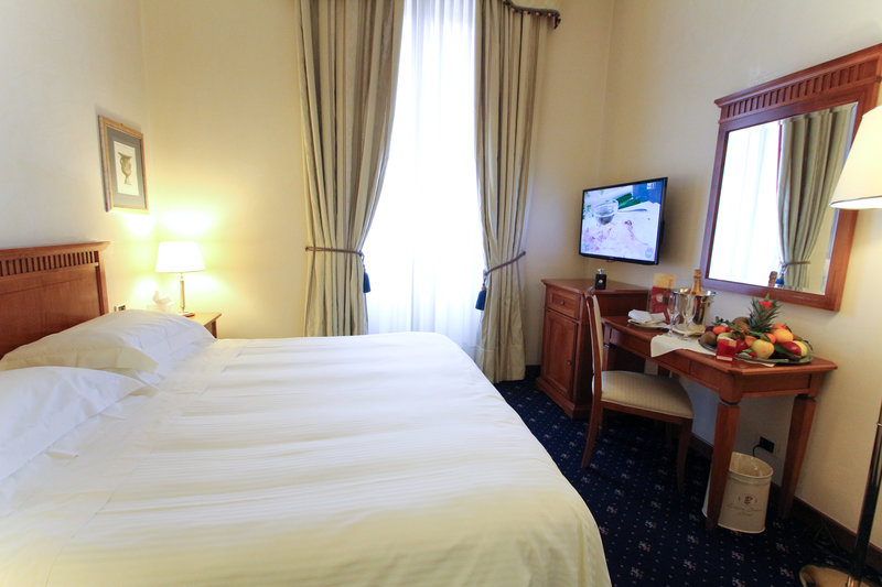una hotels empire roma