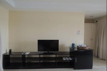 Papakit's Marina And Fishing Lagoon Powered By Cocotel,Near San Fernando Rey Parish Church,2 star