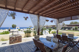 En Plo Boutique Suites,Fira>>Baxedes Beach,3 star
