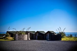 Castaways Resort,Karioitahi>>Auckland,4 star