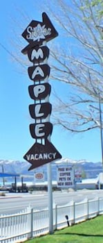 Silver Maple Inn And The Cain House,,3.5 star