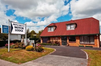 monument motor lodge