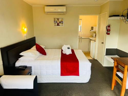 monument motor lodge