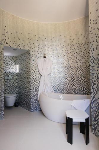 chateau de maraval adults only