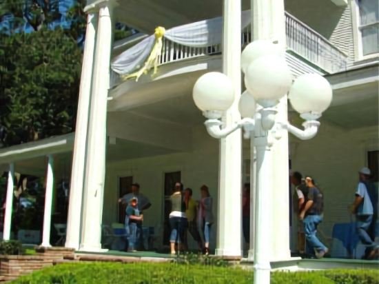 Blythewood Plantation,Hammond>>Amite,3.5 star