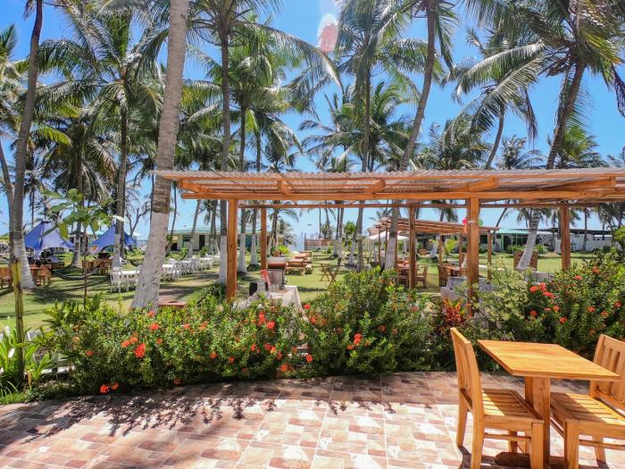 palmarito beach hotel