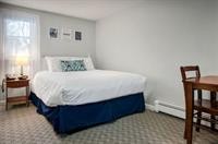 kittery inn and suites