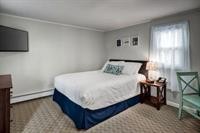 kittery inn and suites