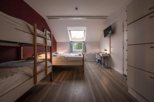 auberge des 3 fontaines hostel