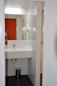 auberge des 3 fontaines hostel