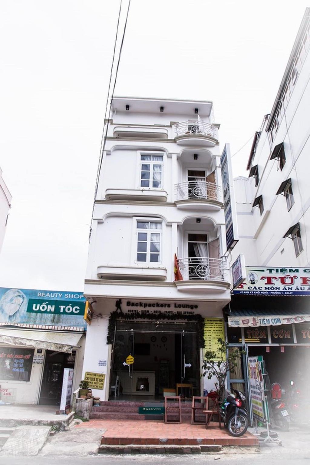 kens backpackers hotel