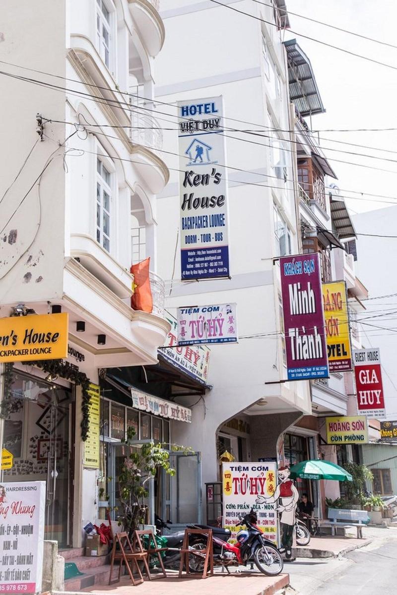 kens backpackers hotel