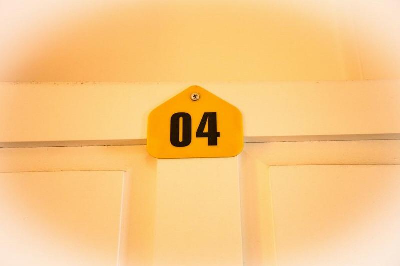 kens backpackers hotel