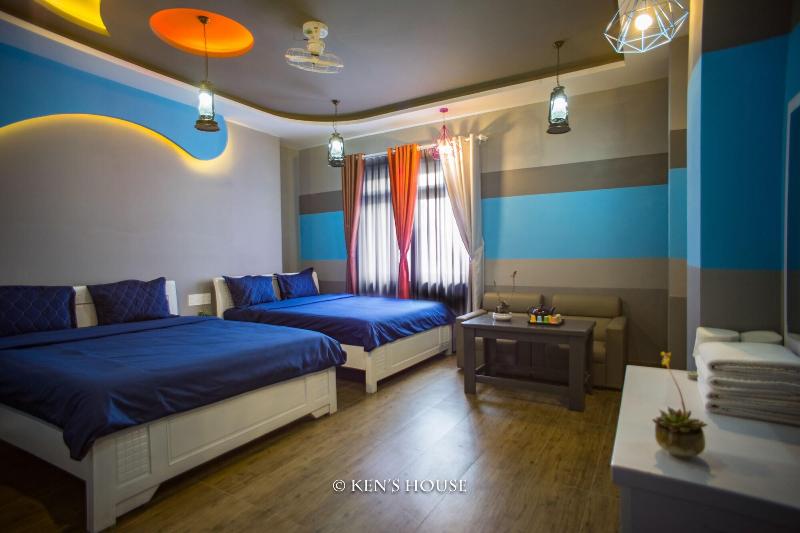 kens backpackers hotel