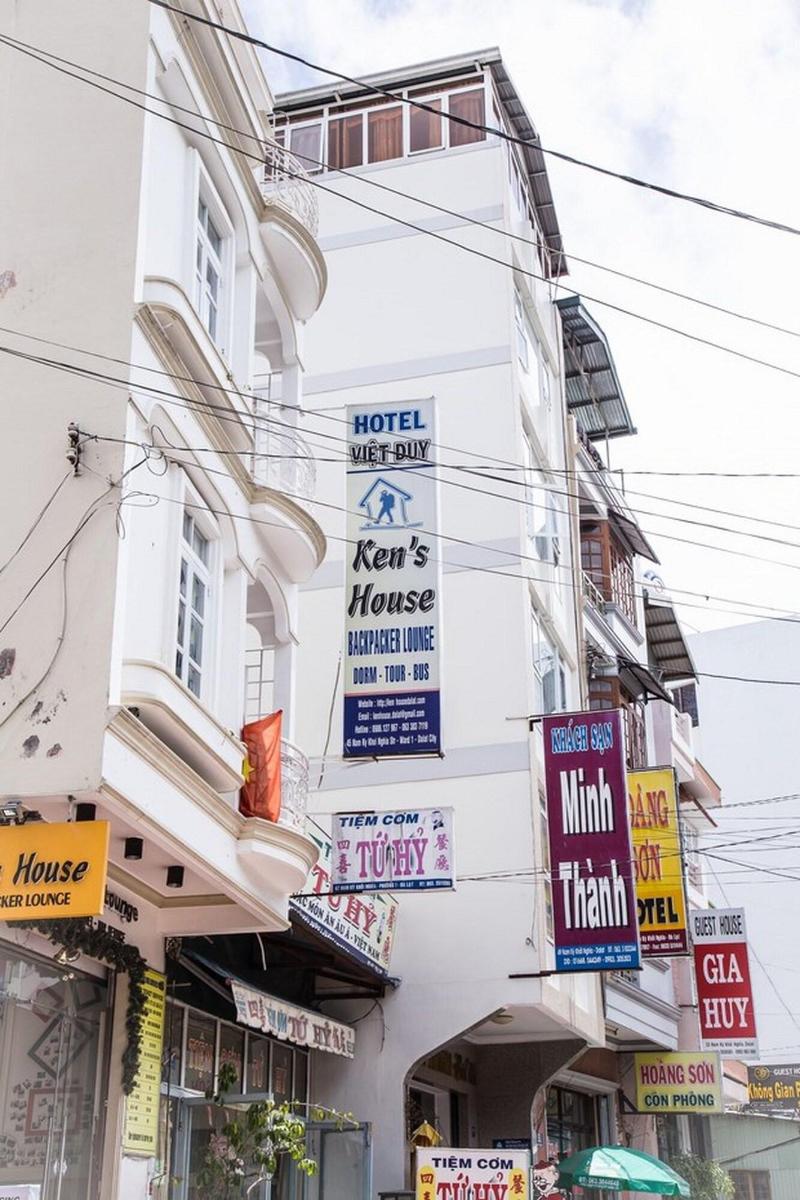 kens backpackers hotel