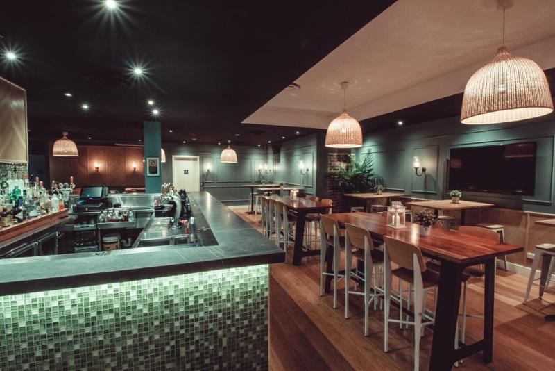 Crown Hotel Surry Hills,Lower Southgate>>Chippendale,3 star