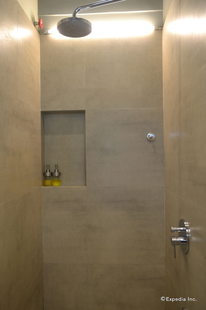 spin designer hostel