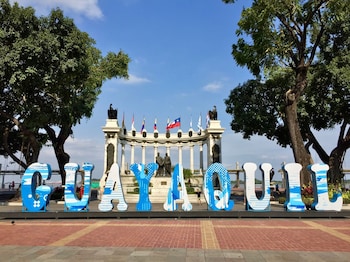 mundialcity hotel guayaquil