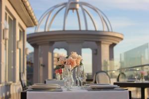 alarus luxe hotel and restaurant