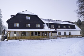 balonovy hotel a pivovar radesin