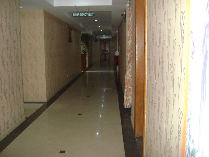 Excel Treasure Hotel,Yangon>>Bahan,3 star