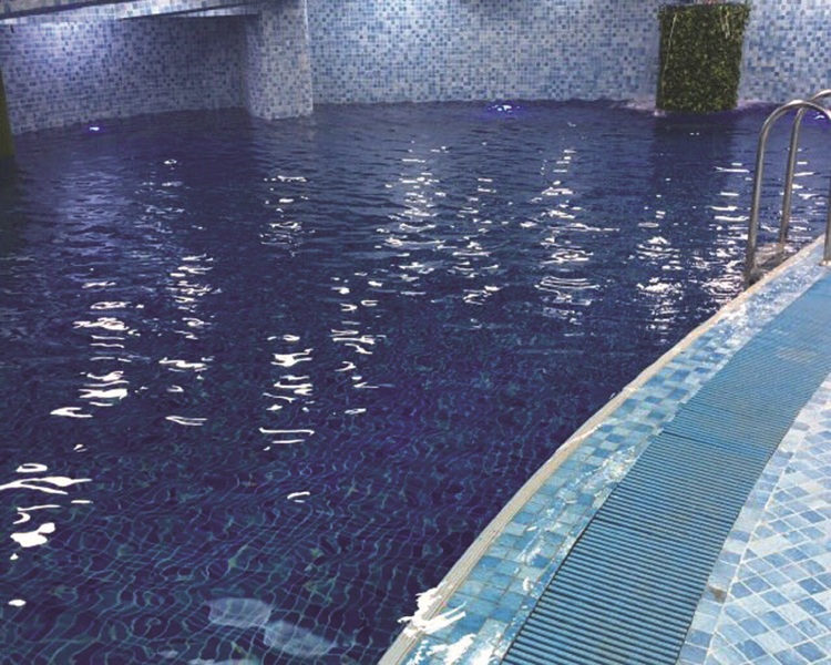 excel treasure hotel