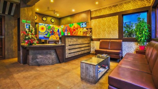 shining sand beach hotel