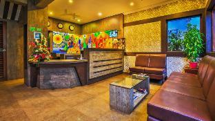 shining sand beach hotel