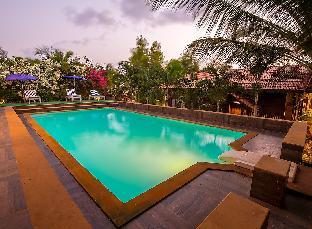 shining sand beach hotel