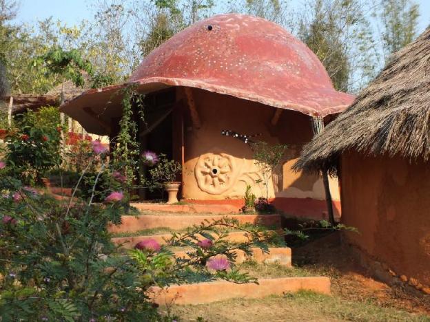 chiang dao roundhouses