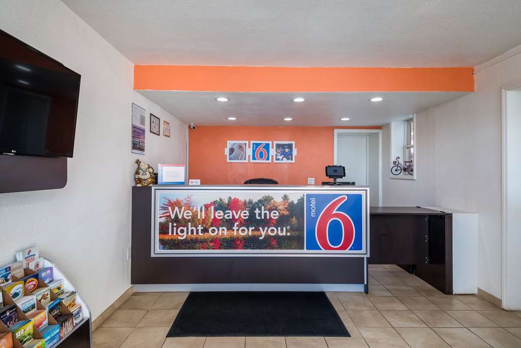 motel 6 connellys springs nc