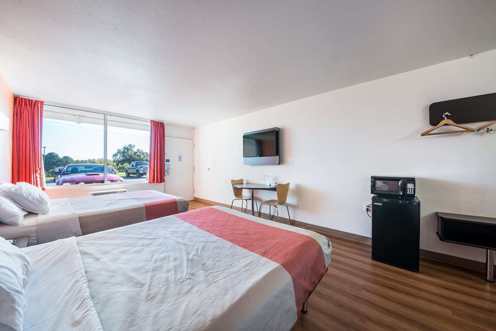 motel 6 connellys springs nc