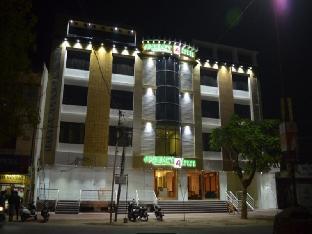 ardency inn by park tree udaipur