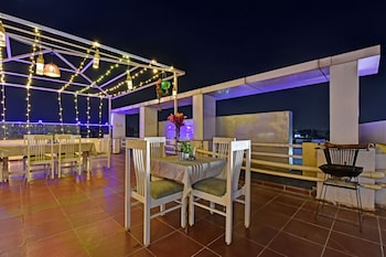 ardency inn by park tree udaipur