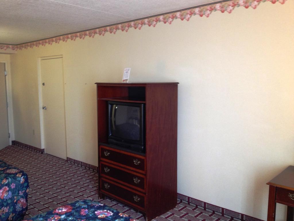 fairbridge hotel cleveland east