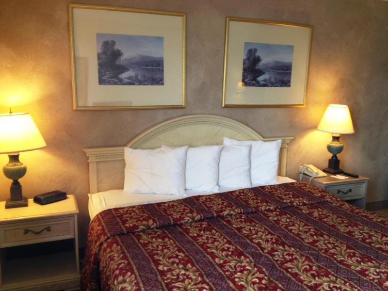 fairbridge hotel cleveland east