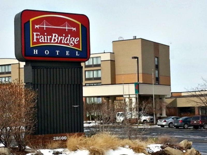fairbridge hotel cleveland east