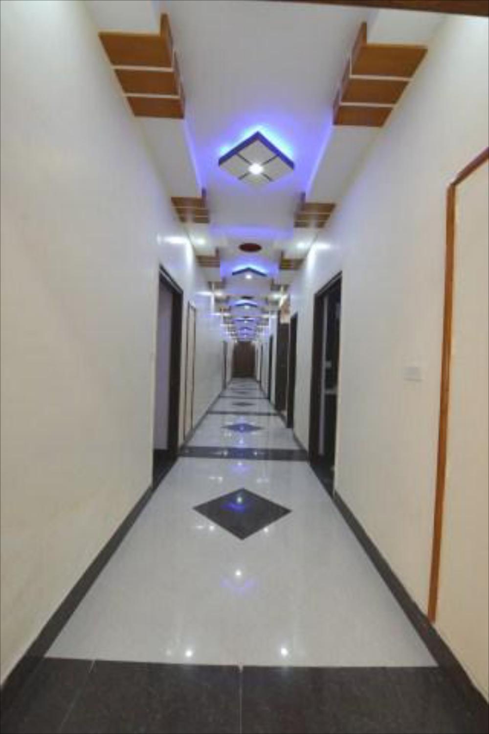 hotel banwari palace