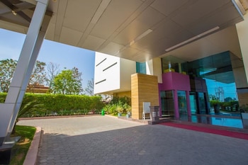 hotel waterlily indore