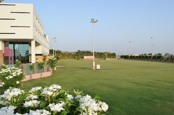 hotel waterlily indore