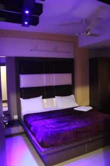 Hotel Crystal,,2 star