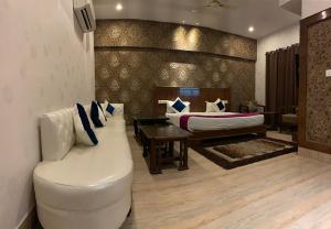 gopinath the grand