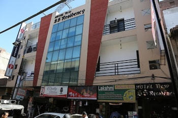 Hotel New Ss Residency,Baba Bakala>>Amritsar,3 star