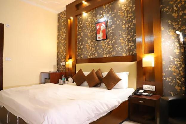 hotel pancham continental