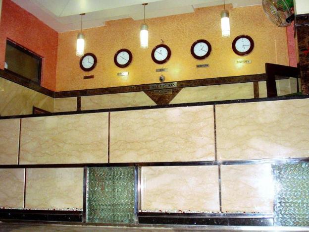 hotel wall city