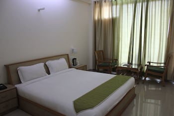 Chandermukhi Resorts,Chandigarh>>Baddi,3 star
